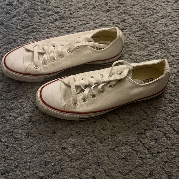 Converse Women's Chuck Taylor All-Star Low Top Shoes - Picture 4 of 5